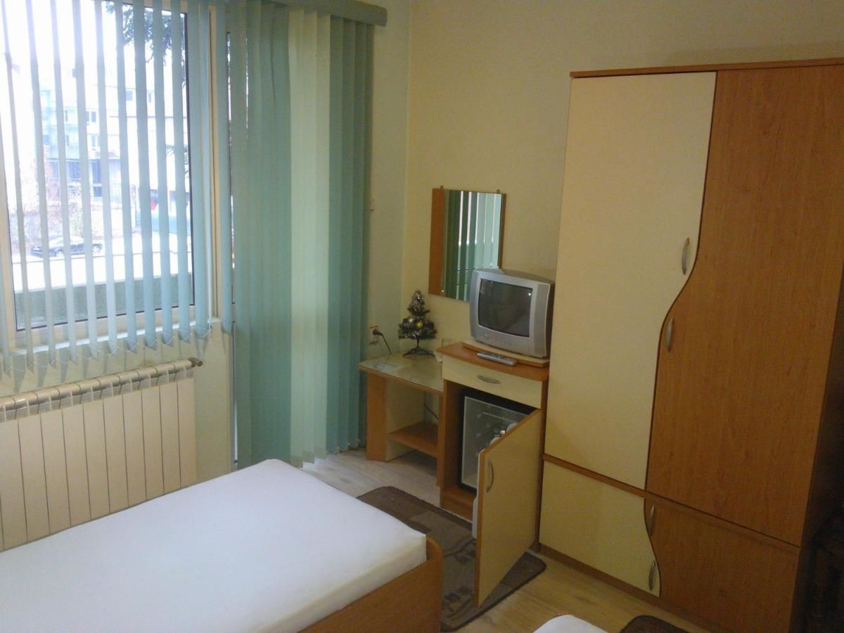 Отель Hotel Tsarevets Асеновград-24